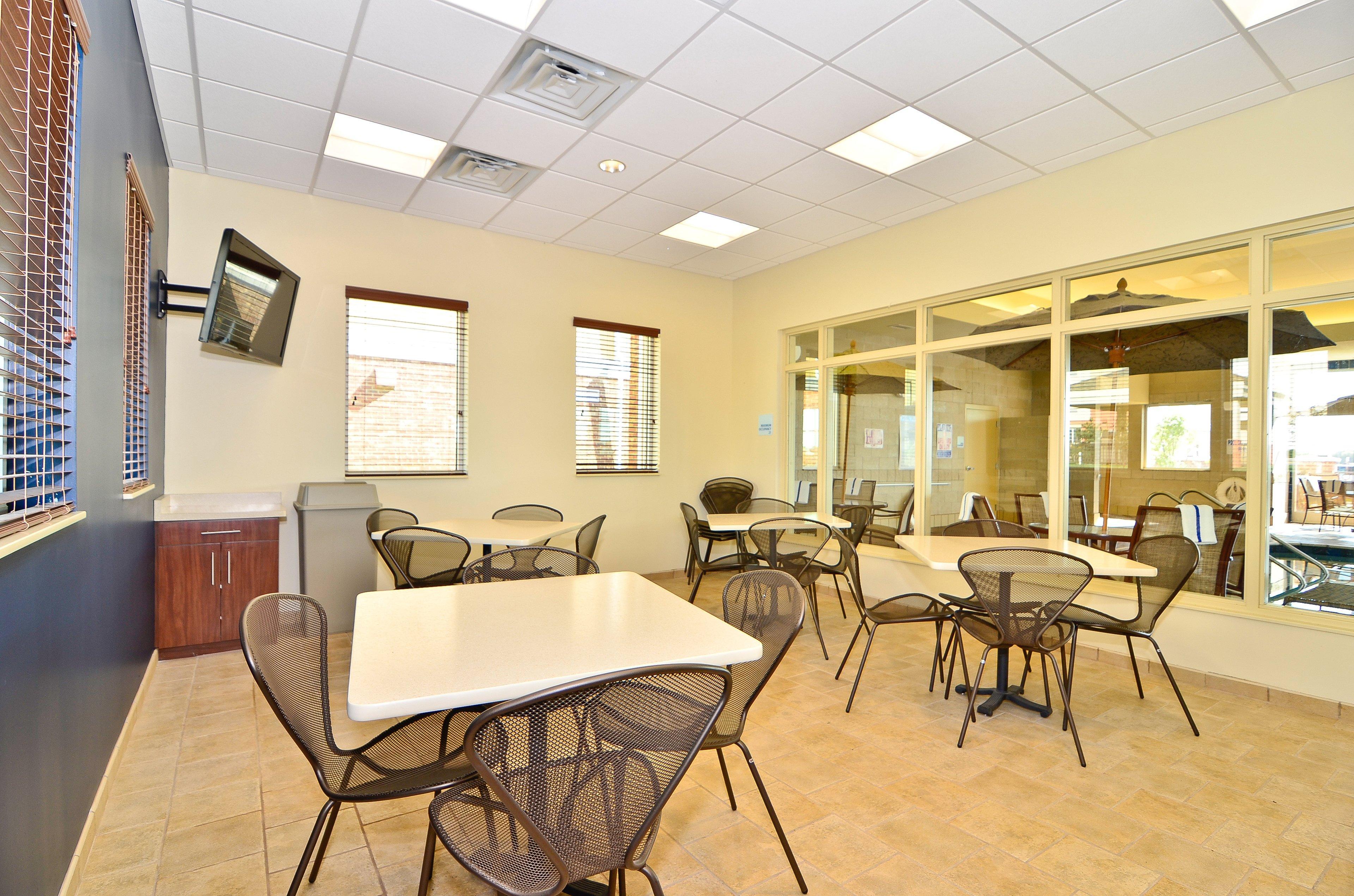 Holiday Inn Express & Suites - Williston By Ihg Extérieur photo
