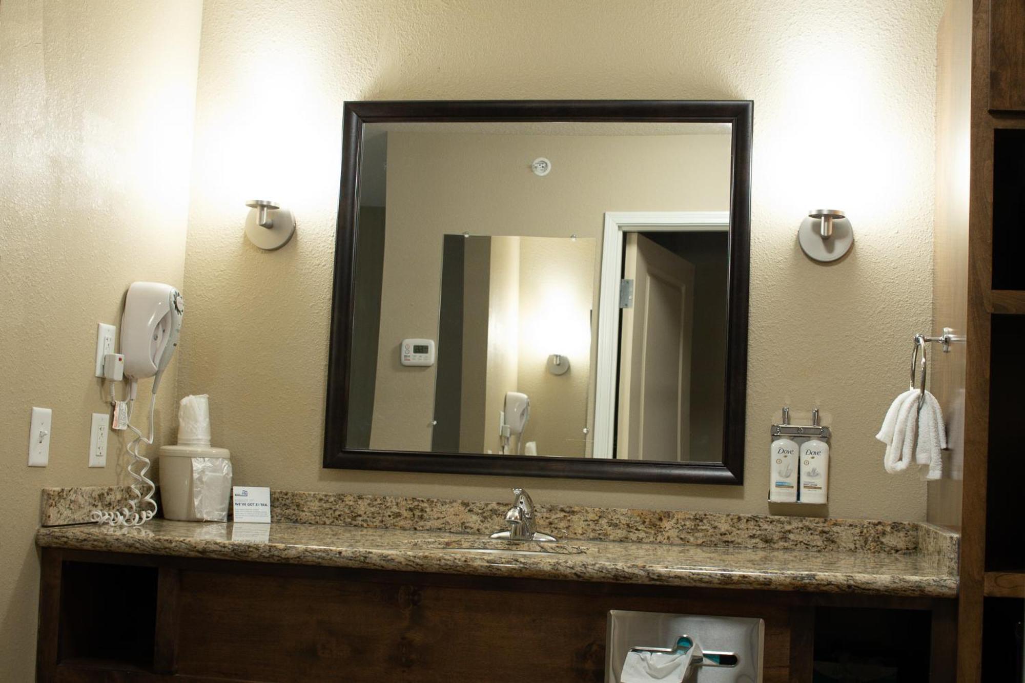Holiday Inn Express & Suites - Williston By Ihg Extérieur photo