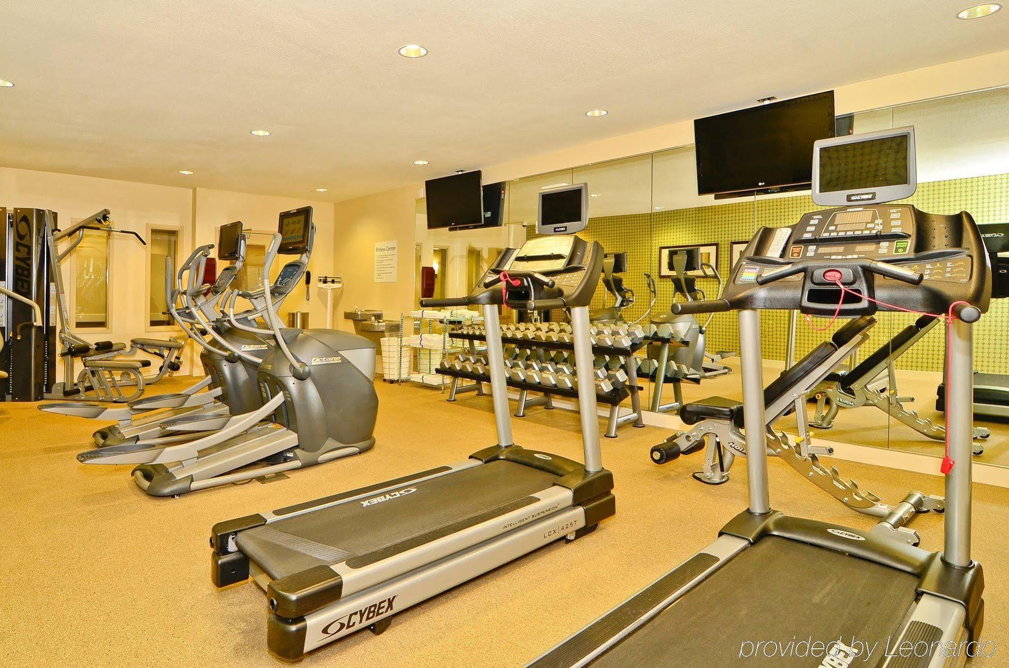 Holiday Inn Express & Suites - Williston By Ihg Extérieur photo