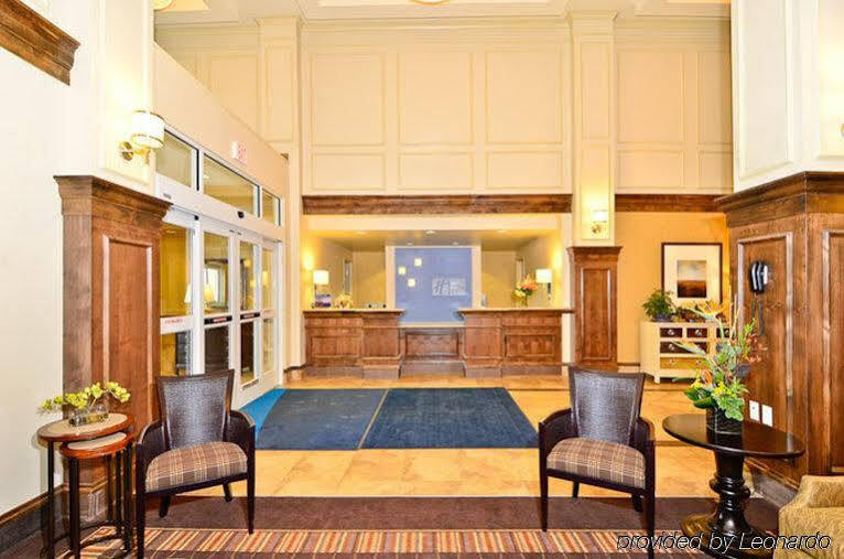 Holiday Inn Express & Suites - Williston By Ihg Extérieur photo